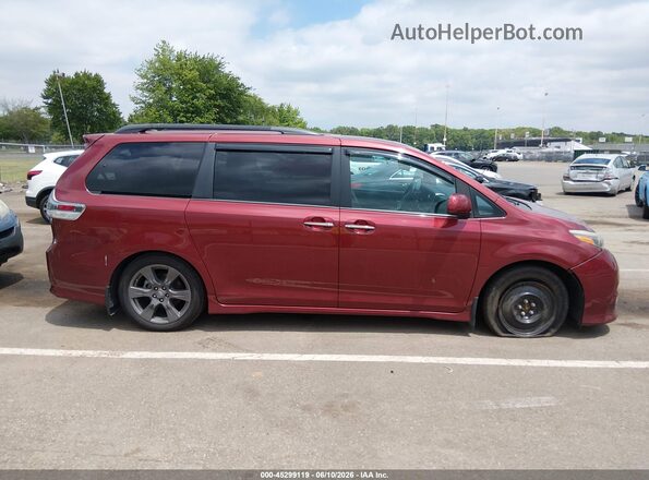 5TDXZ3DC5HS828967 2017 TOYOTA SIENNA Бордовый Вид задней части салона