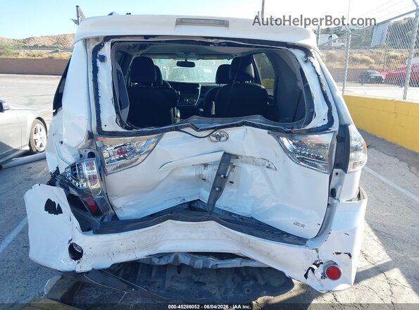 5TDXZ3DC6HS791511 2017 TOYOTA SIENNA Белый 