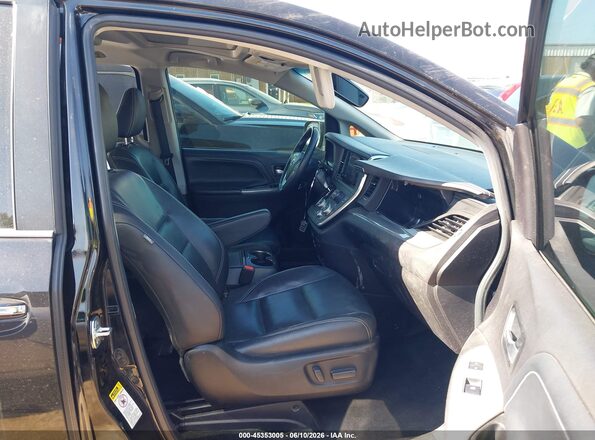 5TDXZ3DC6HS861802 2017 TOYOTA SIENNA Black Front interior view