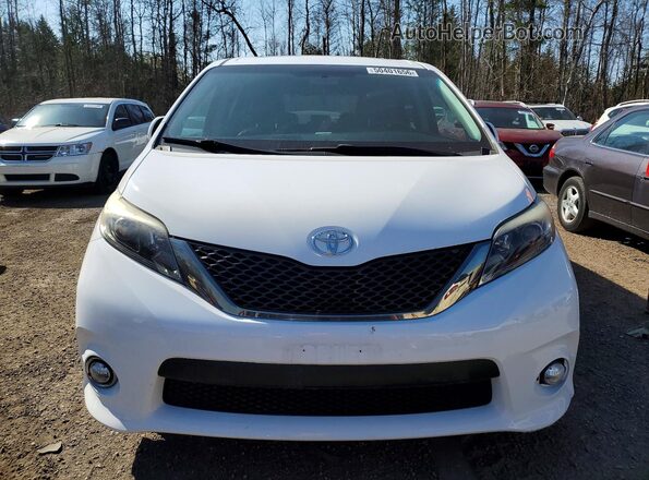 5TDXZ3DC7HS860920 2017 TOYOTA SIENNA White Вид спереду