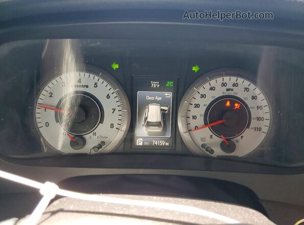 5TDXZ3DCXKS974496 2019 TOYOTA SIENNA Black Instrument cluster view