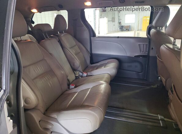 5TDYK3DC0GS749262 2016 TOYOTA SIENNA Gray Rear interior view