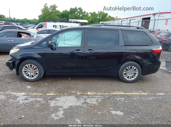 5TDYK3DC2GS710544 2016 TOYOTA SIENNA Black Rear interior view