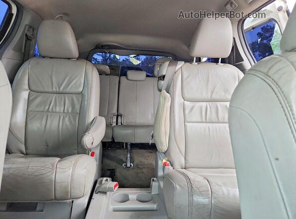 5TDYK3DC4GS702140 2016 TOYOTA SIENNA White Vista de los asientos traseros