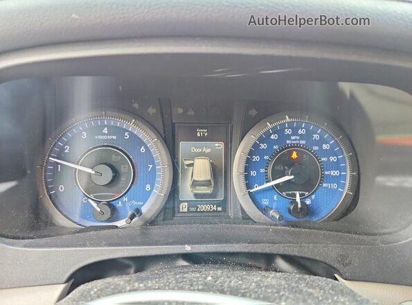 5TDYK3DC4GS717530 2016 TOYOTA SIENNA Red Instrument cluster view