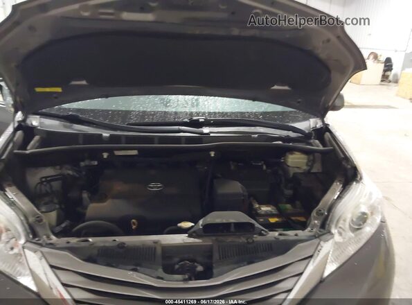 5TDYK3DC6GS757561 2016 TOYOTA SIENNA Gray Вид ззаду