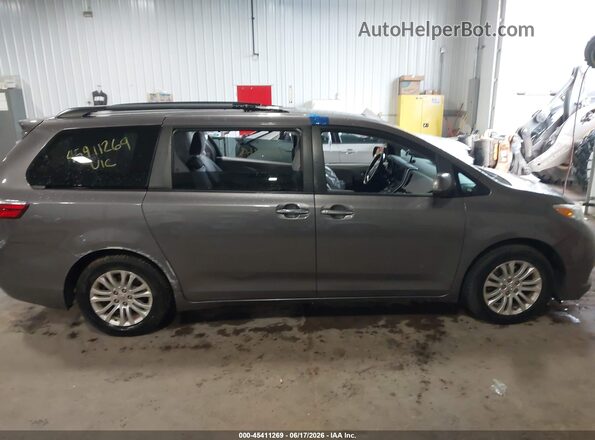 5TDYK3DC6GS757561 2016 TOYOTA SIENNA Gray Вид задньої частини салону