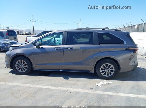 5TDYRKEC0PS143710 2023 TOYOTA SIENNA Серый 