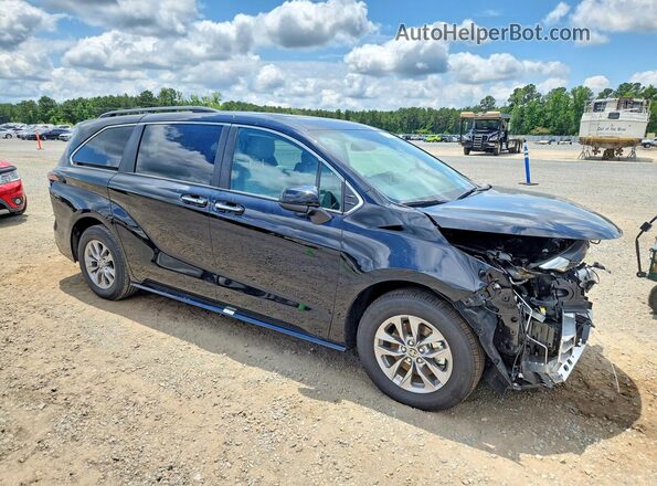 5TDYRKEC0TS307953 2026 TOYOTA SIENNA Black 