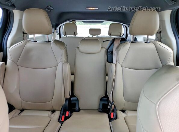 5TDYRKEC1MS025368 2021 TOYOTA SIENNA Gray 