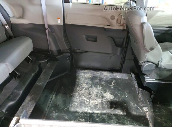 5TDYRKEC1PS158524 2023 TOYOTA SIENNA Brown Vista interior trasera