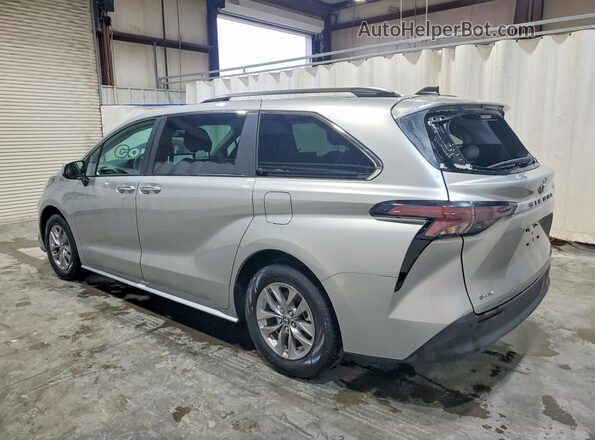 5TDYRKEC1SS243923 2025 TOYOTA SIENNA Silver 