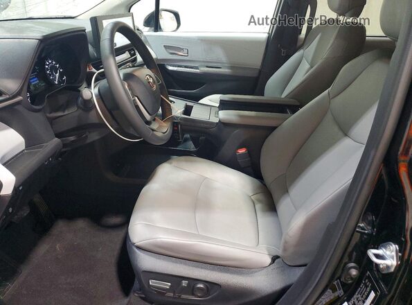 5TDYRKEC1TS299331 2026 TOYOTA SIENNA Black წინა სალონის ხედი