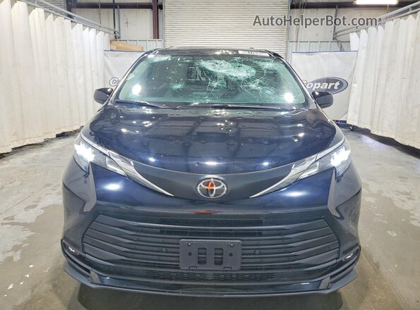 5TDYRKEC1TS299331 2026 TOYOTA SIENNA Black წინა ხედი