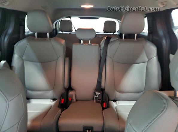5TDYRKEC1TS299331 2026 TOYOTA SIENNA Black უკანა სავარძლების ხედი