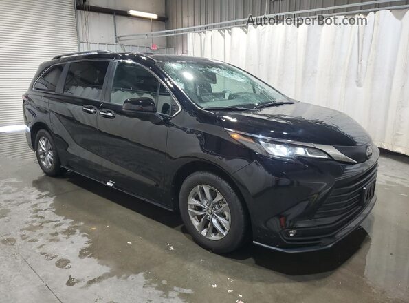 5TDYRKEC1TS299331 2026 TOYOTA SIENNA Black 
