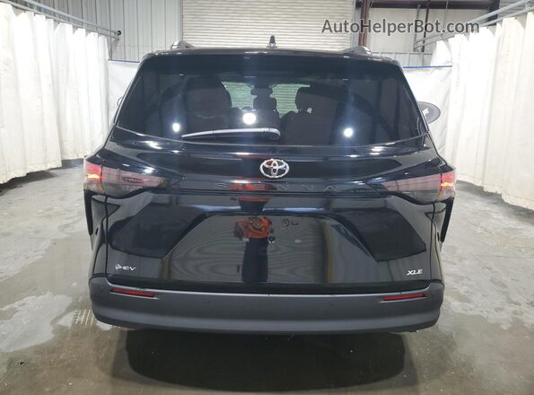 5TDYRKEC1TS299331 2026 TOYOTA SIENNA Black 