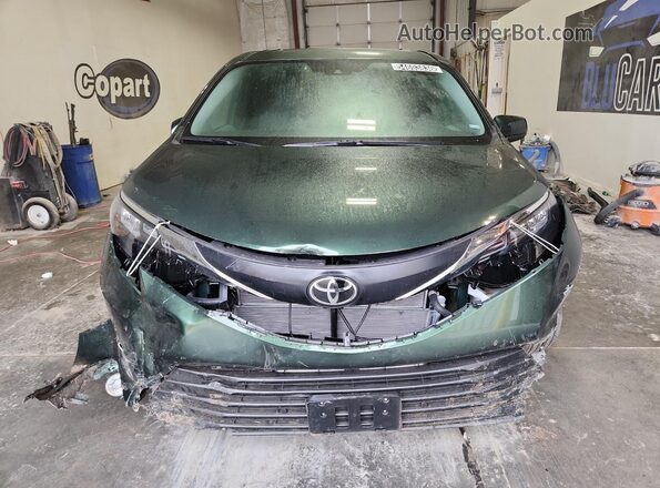 5TDYRKEC1TS314121 2026 TOYOTA SIENNA Green 