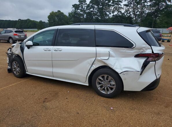 5TDYRKEC2TS308778 2026 TOYOTA SIENNA White 