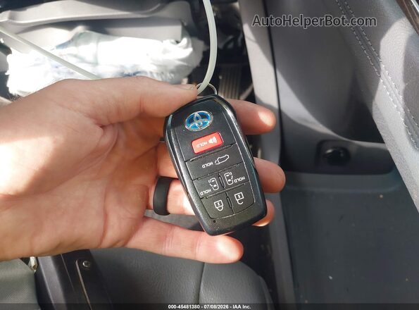 5TDYRKEC3NS123027 2022 TOYOTA SIENNA Gray Dashboard view