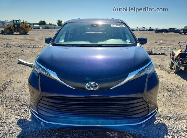 5TDYRKEC4PS160669 2023 TOYOTA SIENNA Blue Front view