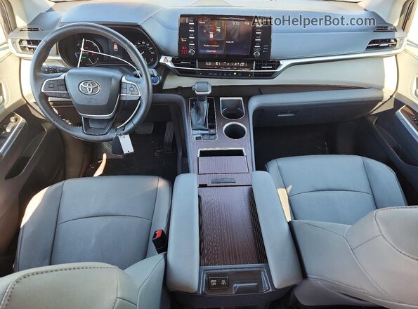 5TDYRKEC4PS160669 2023 TOYOTA SIENNA Blue Dashboard view