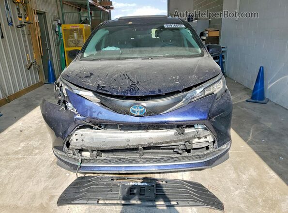 5TDYRKEC4PS172742 2023 TOYOTA SIENNA Blue Front view