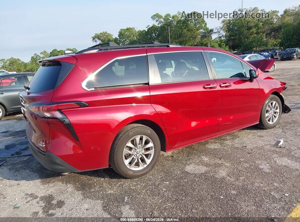 5TDYRKEC5NS100557 2022 TOYOTA SIENNA Red Tył prawy