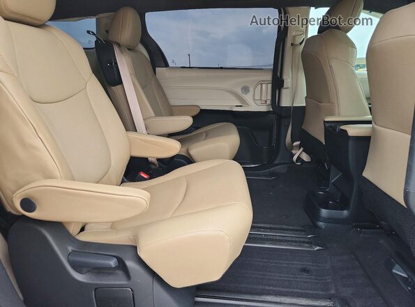 5TDYRKEC5PS159045 2023 TOYOTA SIENNA Белый 