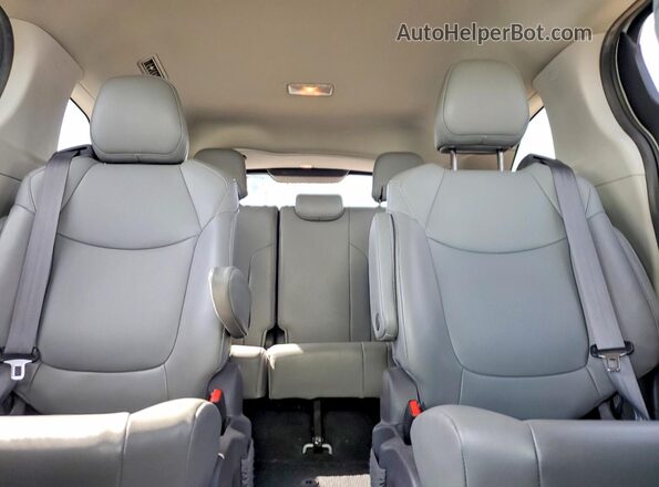5TDYRKEC6MS018934 2021 TOYOTA SIENNA White უკანა სავარძლების ხედი