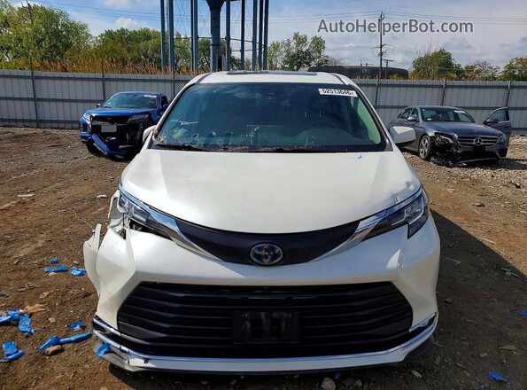 5TDYRKEC6MS018934 2021 TOYOTA SIENNA White წინა ხედი