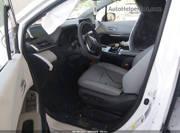5TDYRKEC6TS318407 2026 TOYOTA SIENNA White VIN կոդի պիտակի տեսք
