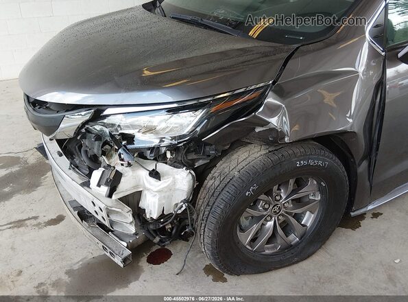 5TDYRKEC7PS155353 2023 TOYOTA SIENNA Brown Vista frontal