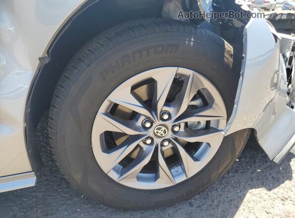 5TDYRKEC7RS182653 2024 TOYOTA SIENNA Silver 