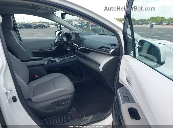5TDYRKEC8SS274439 2025 TOYOTA SIENNA White Вид салону спереду