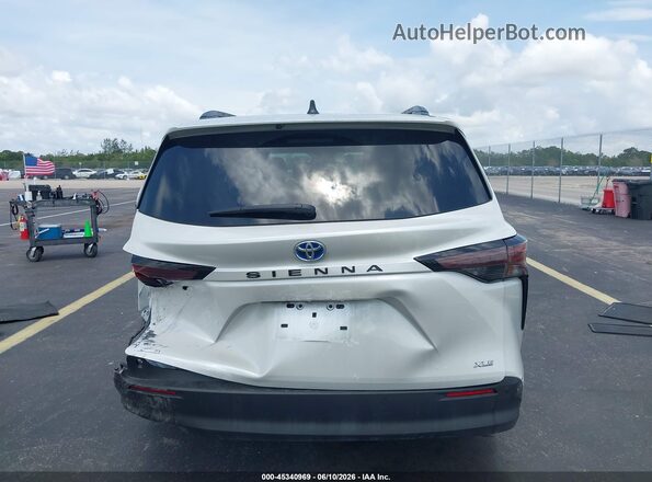 5TDYRKEC8SS274439 2025 TOYOTA SIENNA White 