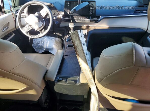 5TDYRKEC9MS054780 2021 TOYOTA SIENNA Gray Вид панелі приладів