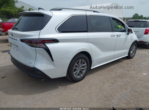 5TDYSKFC2TS242235 2026 TOYOTA SIENNA Белый Задняя правая четверть