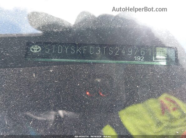 5TDYSKFC3TS249761 2026 TOYOTA SIENNA Green ძრავის განყოფილების ხედი