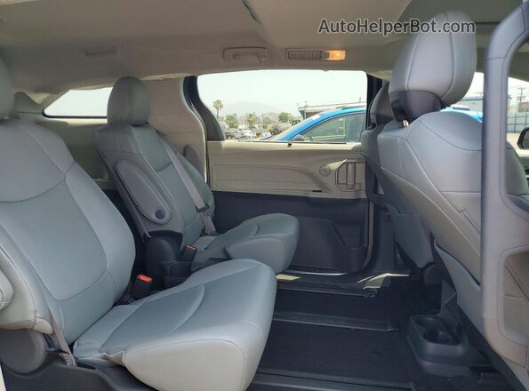 5TDYSKFC4PS079397 2023 TOYOTA SIENNA Gray Widok wnętrza z tyłu