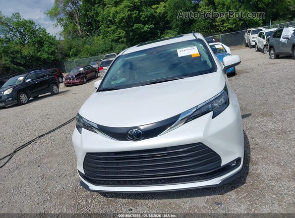 5TDYSKFC4TS245069 2026 TOYOTA SIENNA White Սարքավորումների վահանակի տեսք