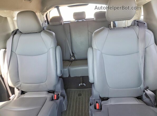 5TDYSKFC6MS033629 2021 TOYOTA SIENNA White Rear seats view