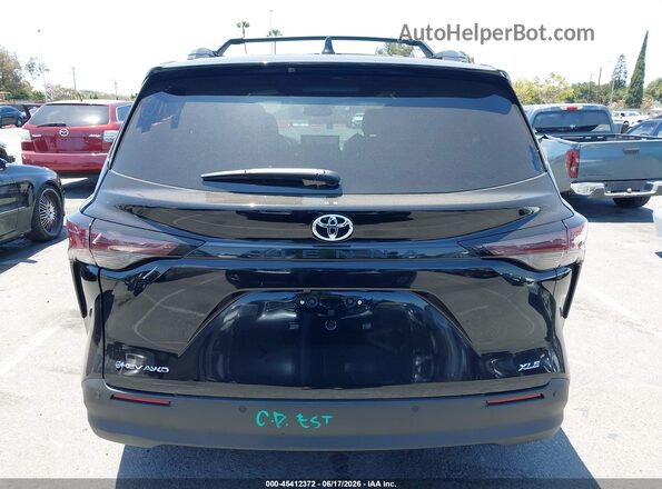 5TDYSKFC6TS258423 2026 TOYOTA SIENNA Black 