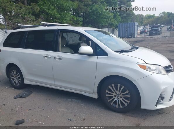 5TDYZ3DC0JS941641 2018 TOYOTA SIENNA White Widok wnętrza z tyłu