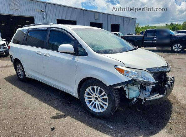 5TDYZ3DC1HS896381 2017 TOYOTA SIENNA Белый 