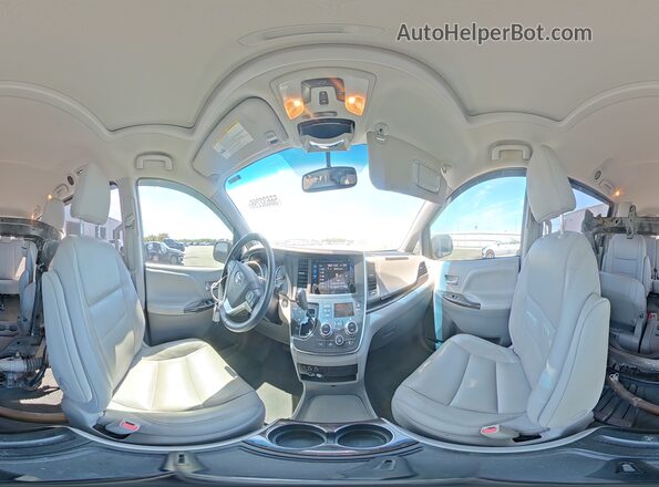 5TDYZ3DC1HS896381 2017 TOYOTA SIENNA Белый 