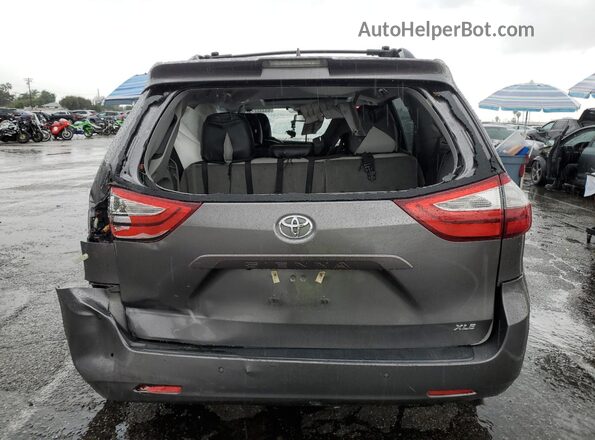 5TDYZ3DC1JS912231 2018 TOYOTA SIENNA Gray 