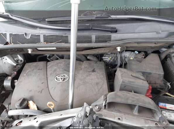 5TDYZ3DC1LS060353 2020 TOYOTA SIENNA Silver Vista trasera