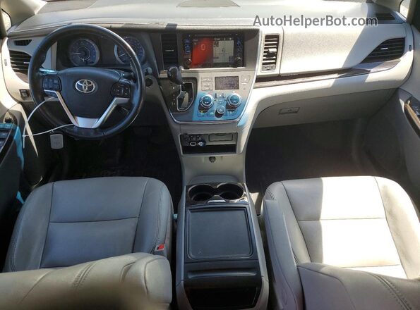 5TDYZ3DC2HS794197 2017 TOYOTA SIENNA White Vista del salpicadero