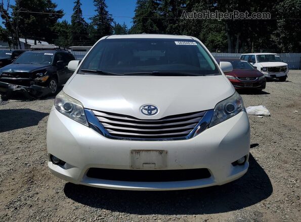 5TDYZ3DC2HS794197 2017 TOYOTA SIENNA White Vista frontal